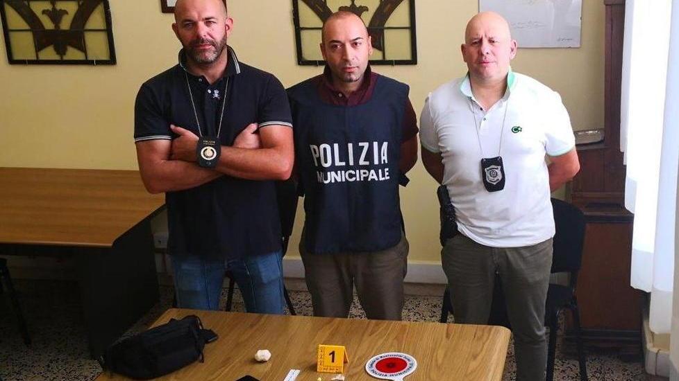 “Cinquecento” nella trappola della Polizia municipale