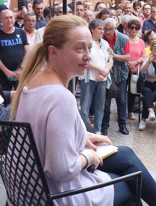 Meloni (FdI) in città per chiedere il voto