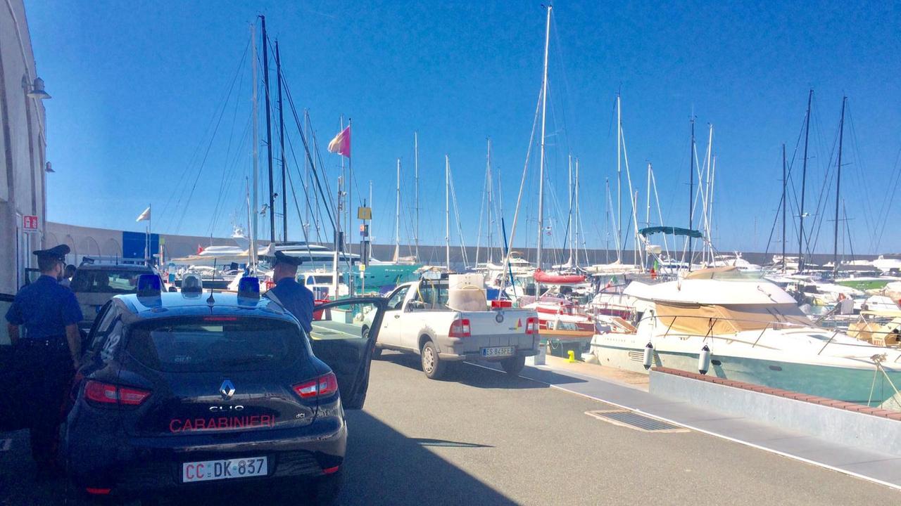 A 45 anni trovato morto su una barca a Cala de’ Medici