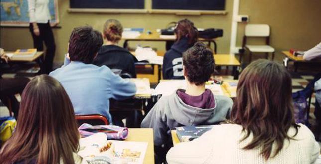 Trecento cattedre ancora vuote in Versilia: si assumono supplenti, ecco dove servono 