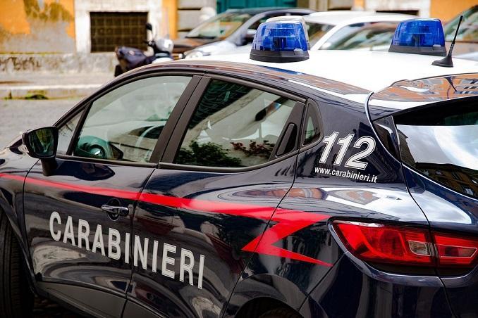 Una pattuglia dei carabinieri