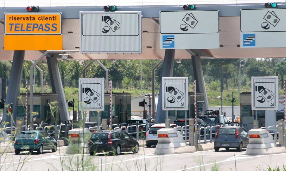 Confindustria contro il pedaggio autostradale: «Quel tratto torni al patrimonio di Anas» 