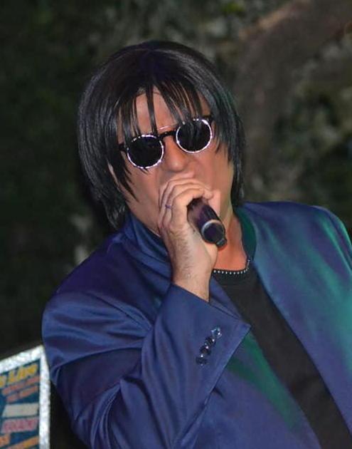 Renato all’anno Zero Torna con il nuovo disco e arrangiatori eccellenti 
