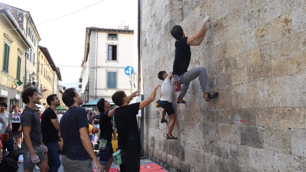 Le colline di Camaiore saranno invase dagli arrampicatori 