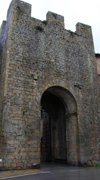 Chiusa Porta San Francesco, incognita sui lavori 