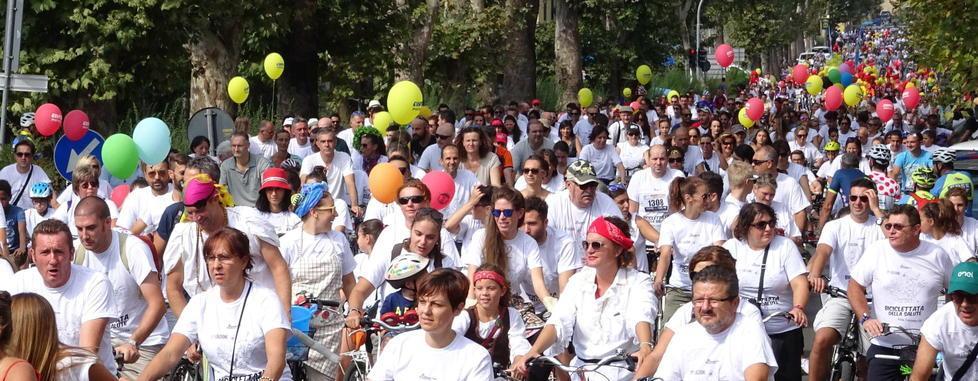 Torna la Biciclettata della Salute: Carnevale sui pedali e tanta solidarietà 