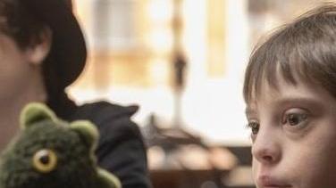 Dinosauri per il film che racconta la disabilità