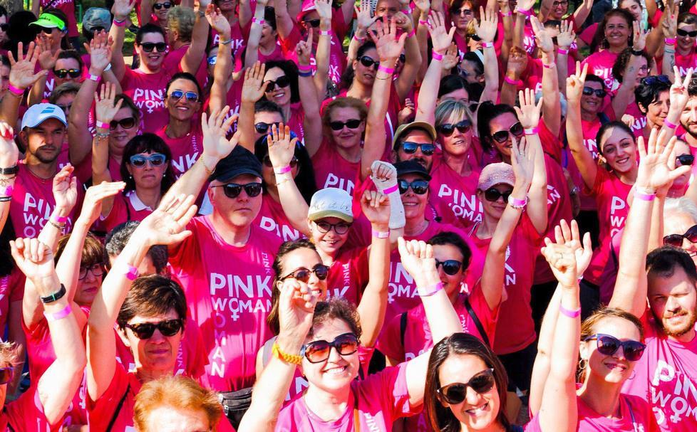 Camminata in rosa per la ricerca 