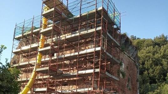 Partiti i lavori per recuperare la Torre Medicea sull’Aurelia