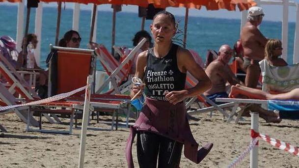 Campioni di triathlon si sfidano davanti alla Passeggiata