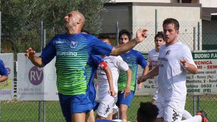 Gilli fermato fallosamente: sarà poi lui a fallire il calcio di rigore