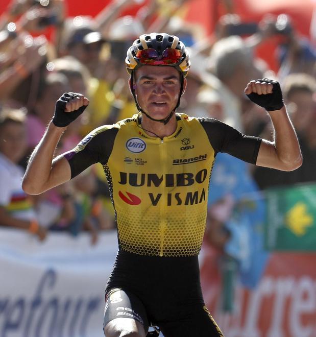 Nelle Asturie vince Kuss Primoz Roglic mantiene la maglia rossa
