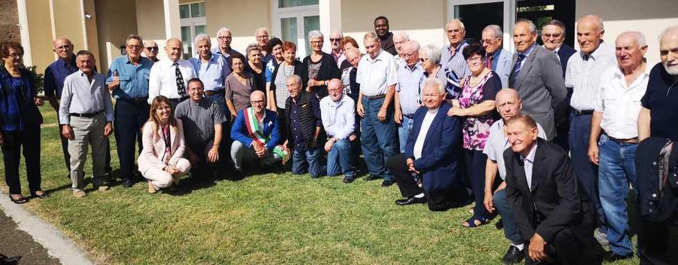 La storia di Fucecchio si ritrova a tavola Sorrisi e amarcord tra i “ragazzi” del ‘39 