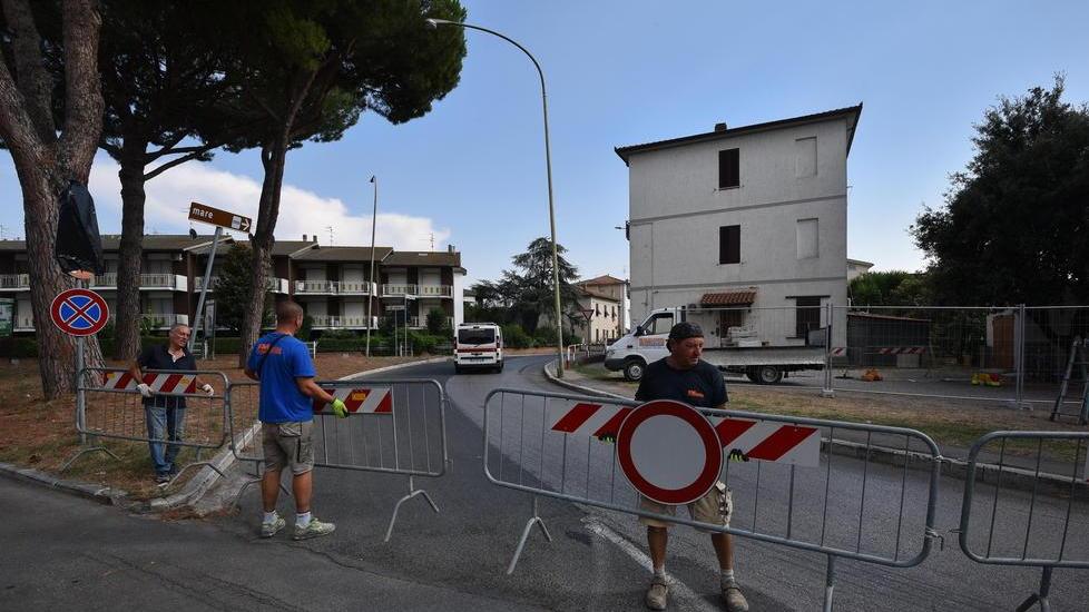 Nuova viabilità per via Cimabue: «O si cambia o noi chiudiamo»