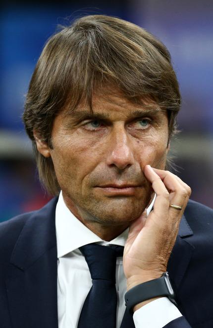 Conte è un martello Doppie sedute anche durante la sosta E ora prepara Sanchez 