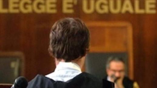 Lite al campo nomadi un arresto per evasione