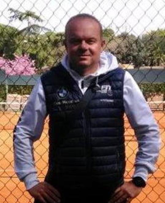 Tc Manetti vince il derby Decisivo il doppio misto