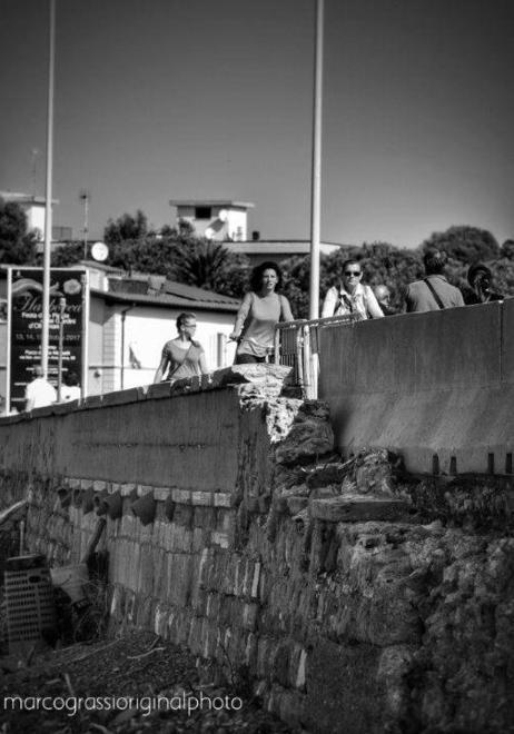 Il ricordo dei poliziotti in servizio quella notte «Col fango alla gola, ma c’era bisogno di noi» 