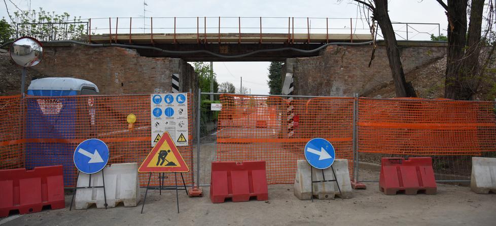 «Entro tredici giorni via XX Settembre aperta a senso unico alternato» 