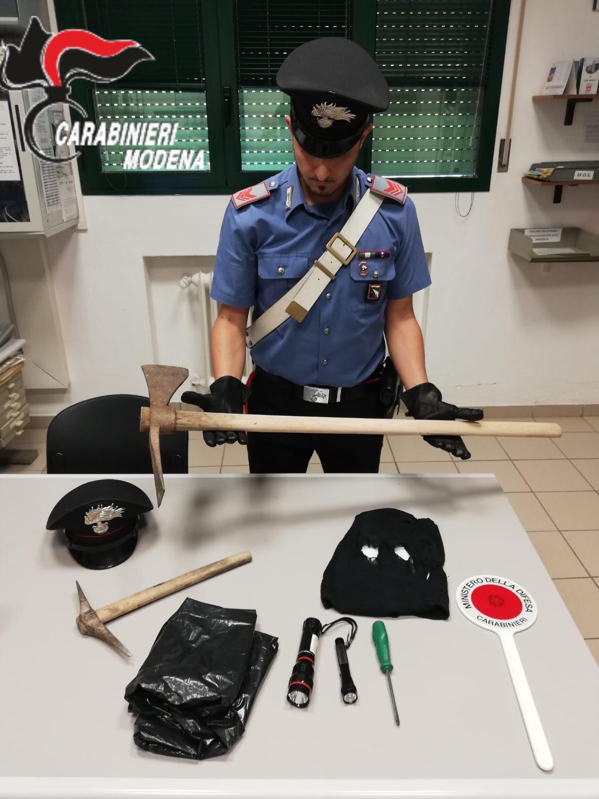 Mirandola, assalto al Poliambulatorio: arrestato un 65enne