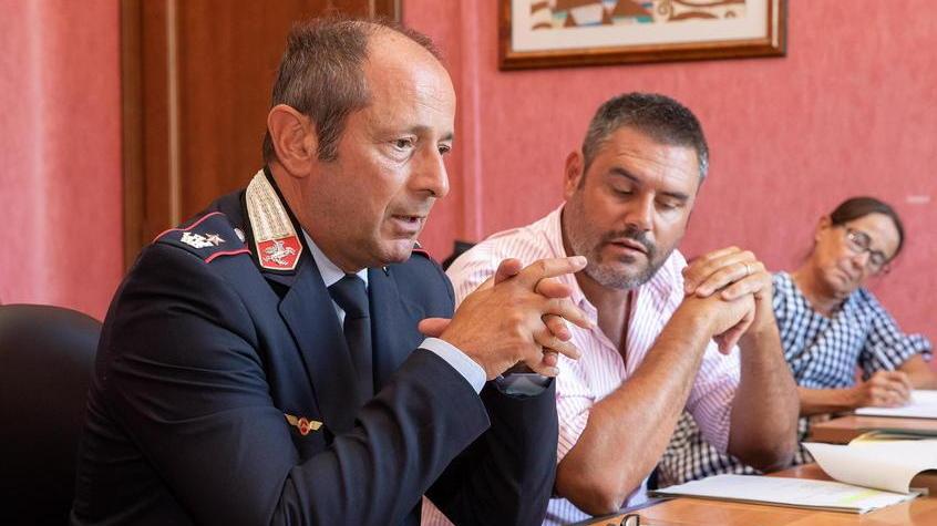 Il comandante Domenico Gatto e l'assessore Emiliano Corrieri in commissione