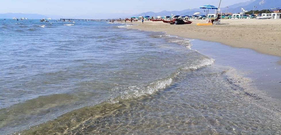 L’Arpat conferma: il nostro mare pulito tutta l’estate 