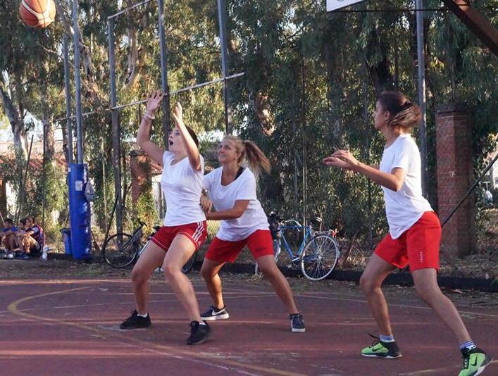 Pallacanestro Femminile Pisa taglio del nastro a La Fontina 