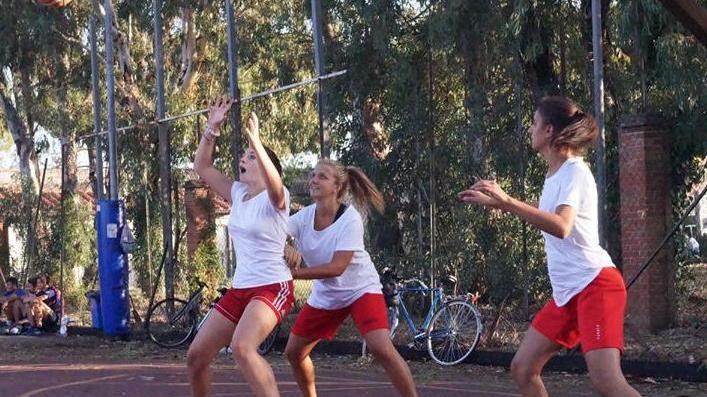 Pallacanestro Femminile Pisa taglio del nastro a La Fontina