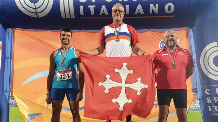 Romeo Cacciatore, doppietta d’oro nel lancio del peso e del disco
