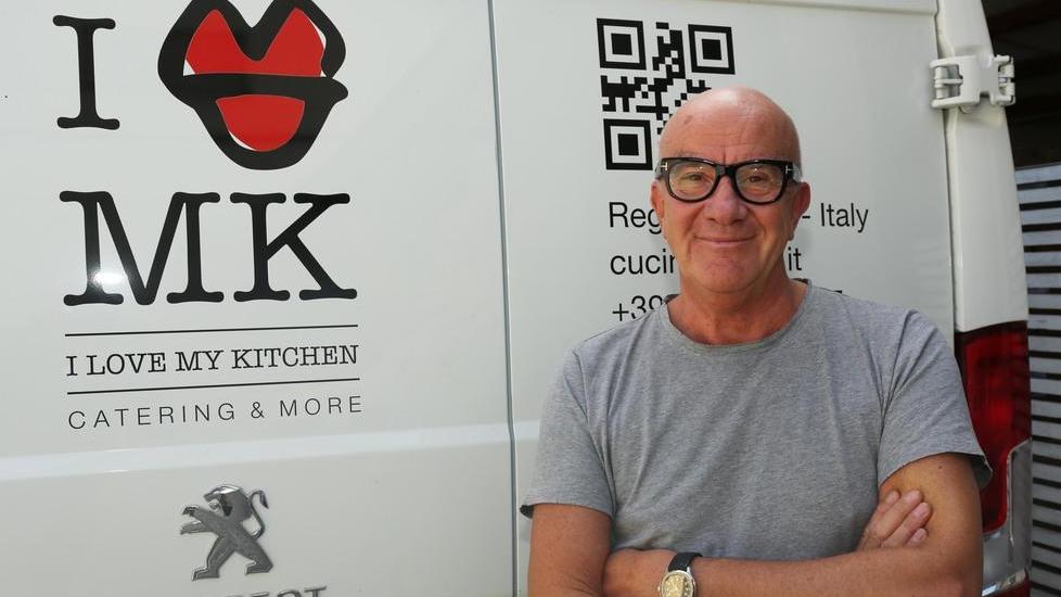 Giulio Bacicchi lascia il Prospero Wine Bar «L’ultima cena per il restauro della torre»