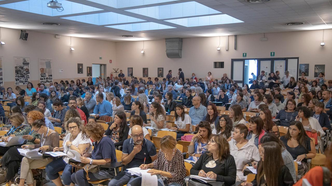 Modena. Vita da supplente: «Che ansia ogni anno» Convocazioni per le cattedre a tempo.