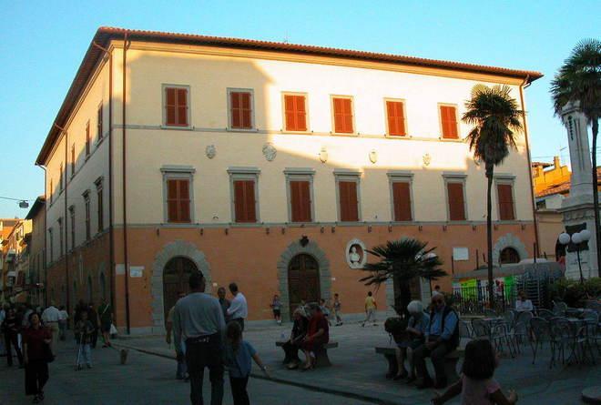 Alta tensione in Comune Api va all’attacco di Sel 