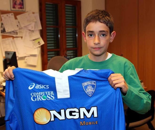 La maglia dell’Empoli va sulle spalle di Stefano Lunghi 