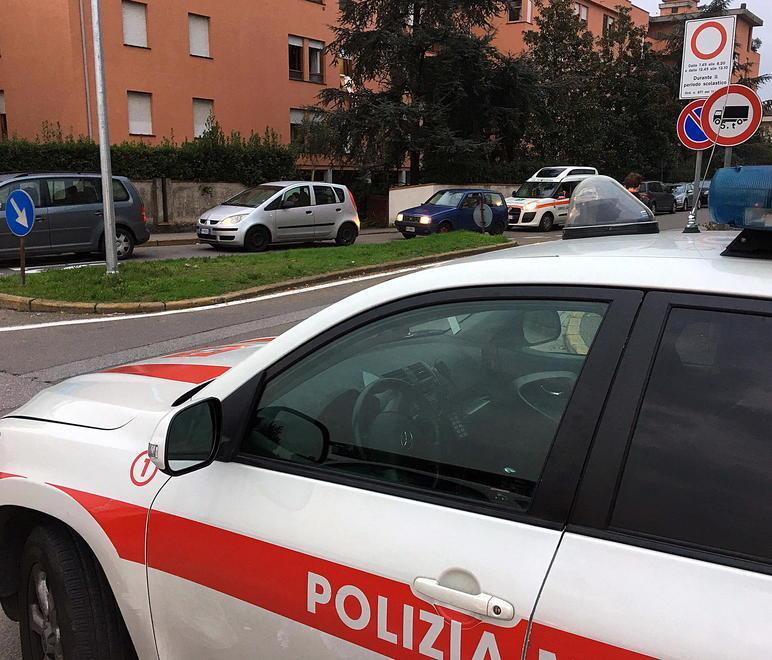 Due auto al giorno senza regolare revisione 