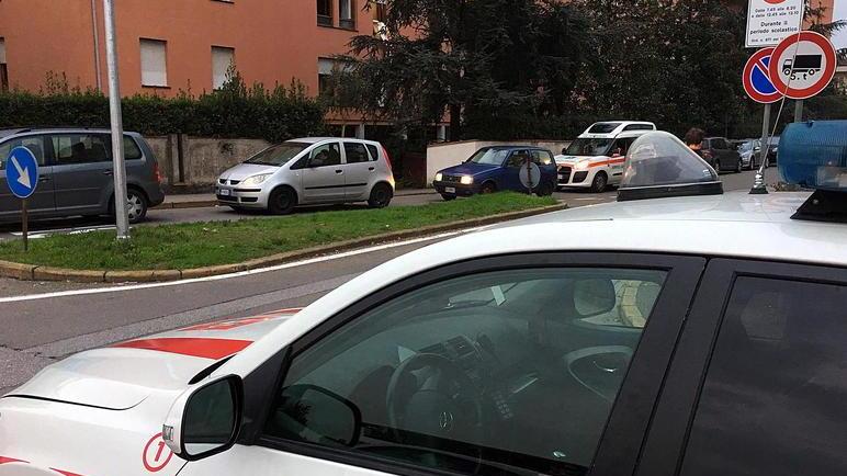 Due auto al giorno senza regolare revisione