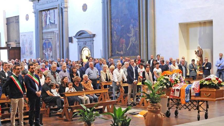 «Fratello, padre, leader Addio, gigante buono»