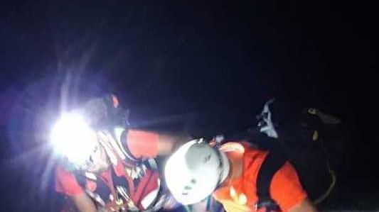 Due scalatori versiliesi soccorsi in piena notte a Buti