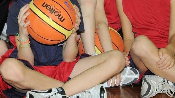 Abusi su minore, il coach pedofilo andrà in carcere. Le vittime: «L’incubo è finito»