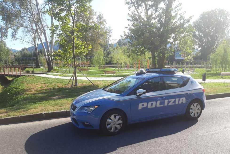 La donna picchiata al parco chiede aiuto per le spese legali 