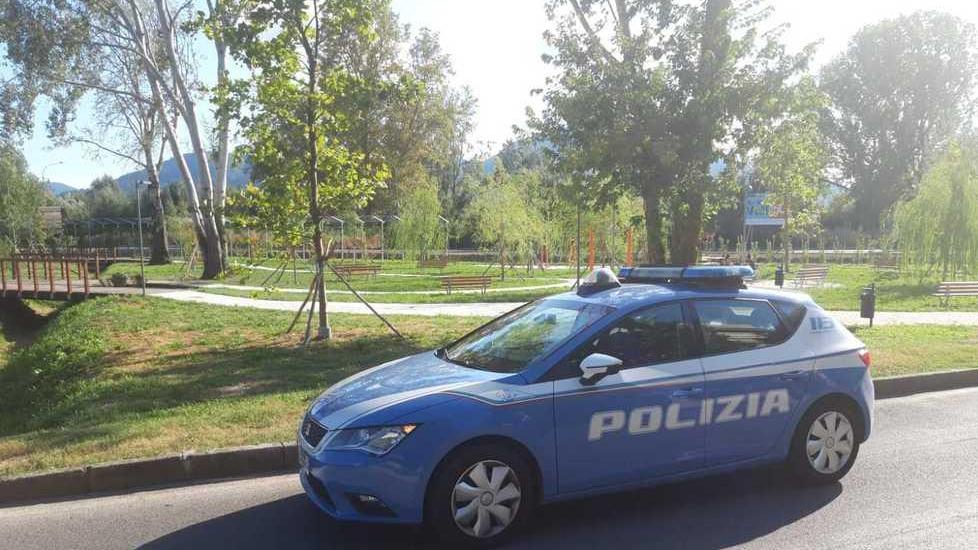 La donna picchiata al parco chiede aiuto per le spese legali