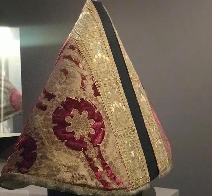 Giannetti in visita a Trento per riprendere il Parato papale