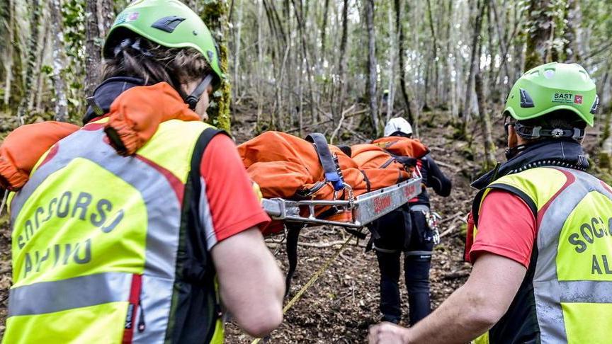 Infortuni nei boschi portate in ospedale altre due persone
