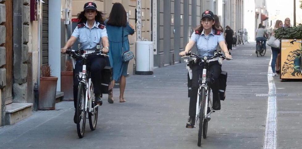 A Empoli arrivano i vigili in bici: la sicurezza diventa anche sostenibile 