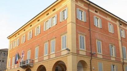 Macchinette distributrici «Il Comune organizzi una nuova gara d’appalto»