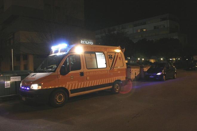 Giovane morto da un mese trovato in una casa di via Battisti 