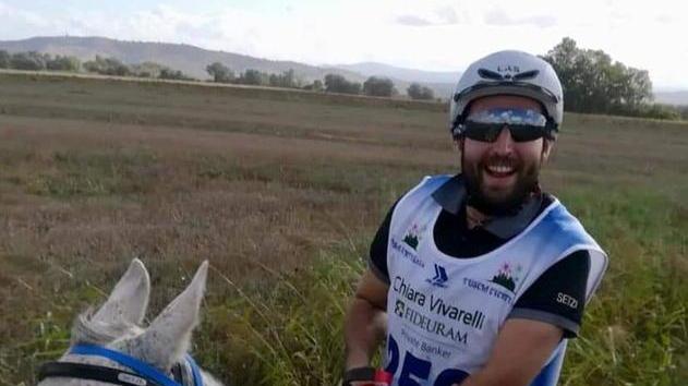 La forza e lo sport, Erik dopo il coma torna a cavalcare e vince per mamma