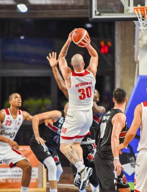 Basket Serie A, Pistoia costretta a cedere: va alla Grissin Bon il trofeo della Spezia 