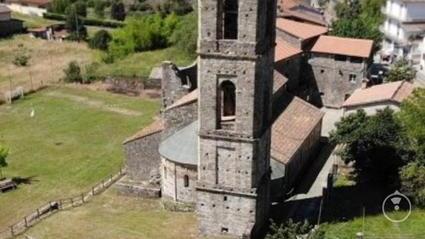 Lavori bloccati: «È soltanto il recupero di un rudere»