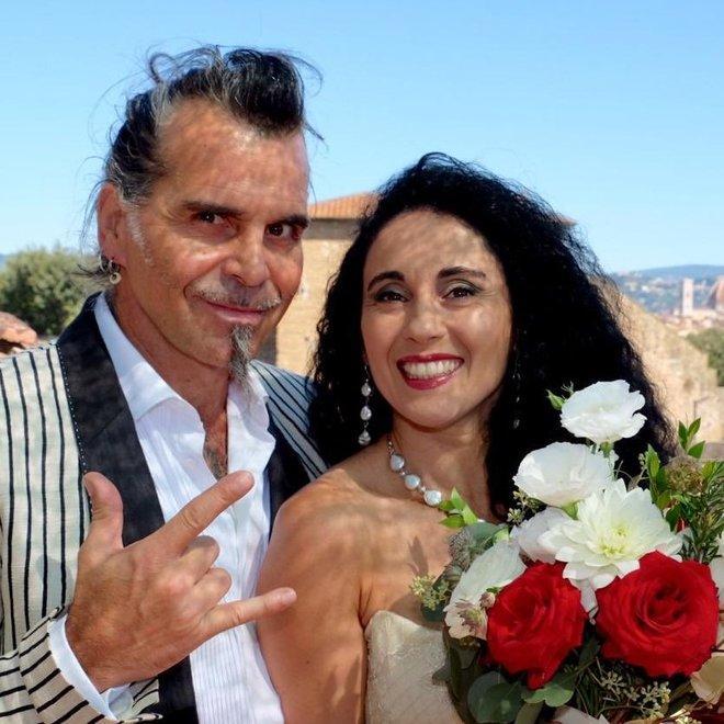  Gianna Fratta e Piero Pelù ieri sposi a Firenze