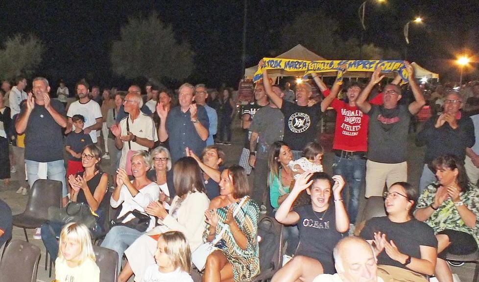  Basket Golfo Piombino Per la presentazione scelta la terrazza più bella del mondo